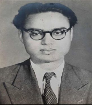 Photograph from the profile of Owais Mustafa Qarni